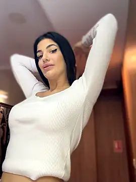 Snapshot of RaisaKali chatting on October 31, 4:08 pm RaisaKali online show from October 31, 4:08 pm