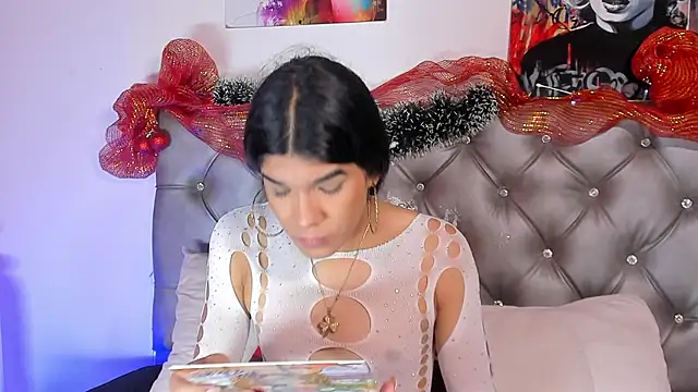 SWEETHNOHEMY online show from December 18, 1:45 pm