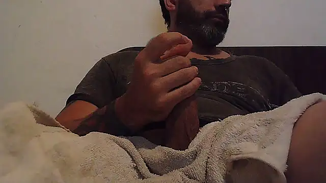 ozzypsico13 online show from March 7, 4:42 am