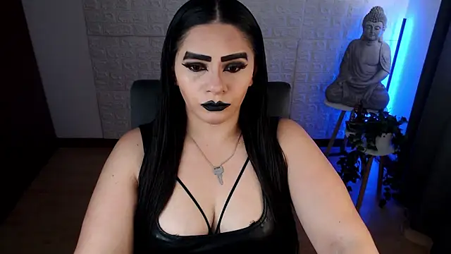 GODDESS EVANS online show from December 18, 9:51 pm