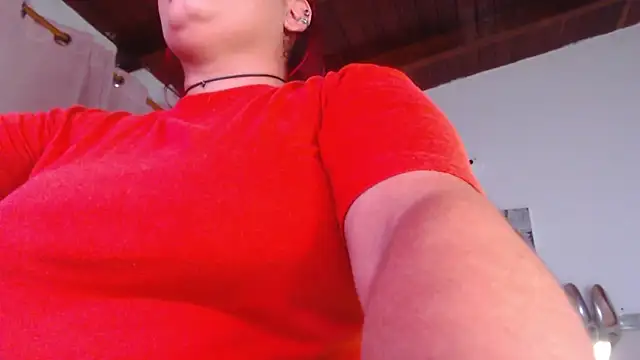 Snapshot of Amara_Red chatting on July 9, 11:14 am Amara Red online show from July 9, 11:14 am