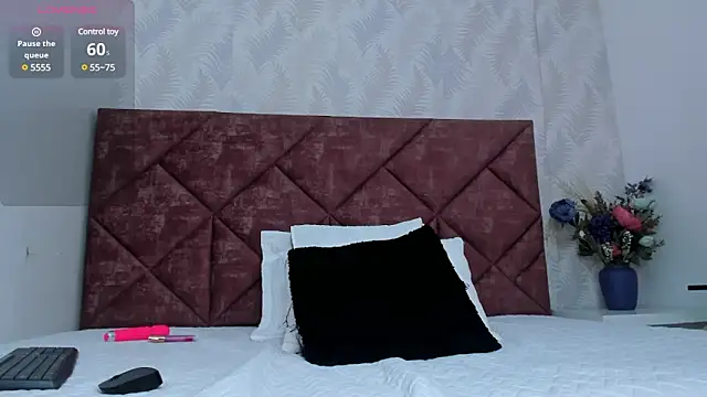  karla Brunette  online show from December 14, 4:20 pm