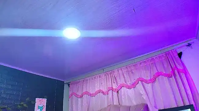 loren tits24 online show from February 26, 1:53 am