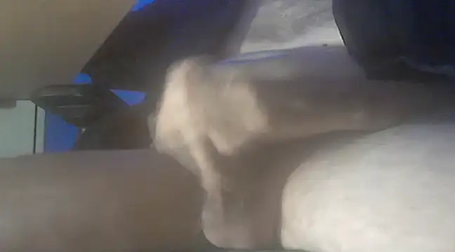 Snapshot of fanfancoquinFR chatting on January 21, 8:43 pm fanfancoquinFR online show from January 21, 8:43 pm