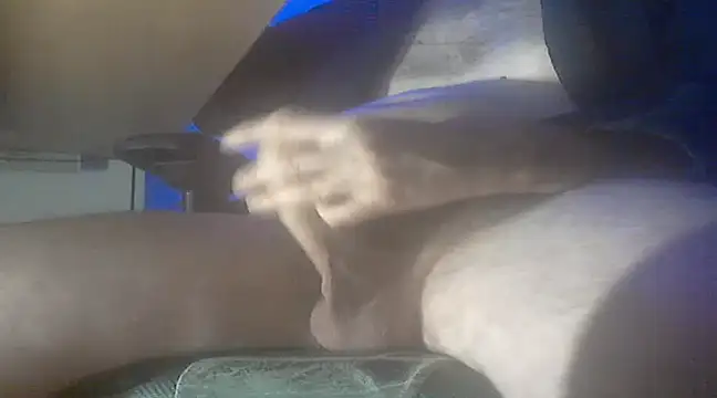 Snapshot of fanfancoquinFR chatting on January 22, 7:34 pm fanfancoquinFR online show from January 22, 7:34 pm