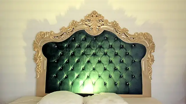 Ari sunshine  online show from September 12, 10:32 pm