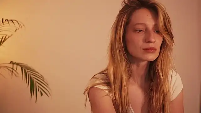 Stephany talks online show from March 17, 2:05 am