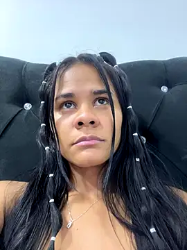 Snapshot of anniie_smith chatting on November 7, 1:49 am anniie smith online show from November 7, 1:49 am