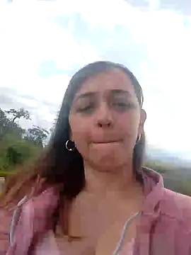 Snapshot of natalie_cowens chatting on January 30, 4:24 pm natalie cowens online show from January 30, 4:24 pm