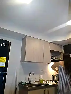 Snapshot of natalie_cowens chatting on February 12, 12:58 am natalie cowens online show from February 12, 12:58 am