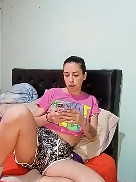 Snapshot of solangeyaelok1 chatting on September 28, 1:55 am solangeyaelok1 online show from September 28, 1:55 am