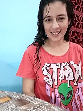 Snapshot of solangeyaelok1 chatting on April 3, 2:42 am solangeyaelok1 online show from April 3, 2:42 am