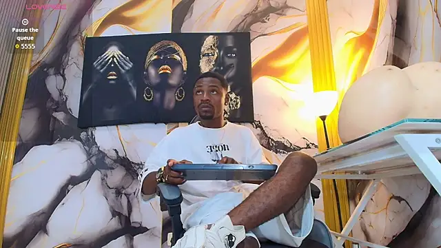 Thomas shelbys online show from April 18, 3:10 am