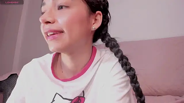 Adriennesexxx online show from March 14, 7:34 pm