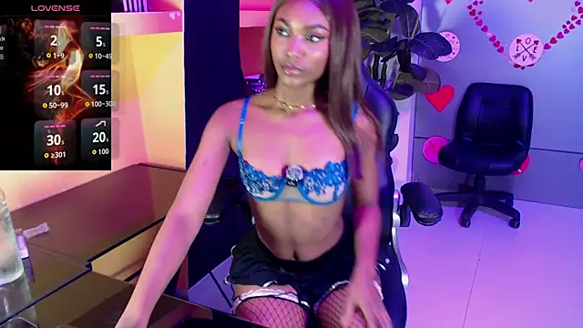 NatazhaQueen online show from February 13, 4:30 am