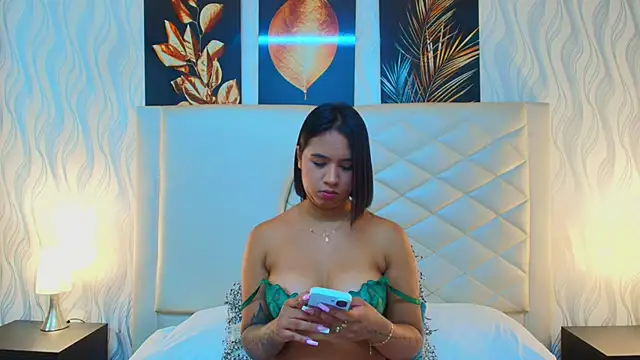 Amberr Greyy online show from September 23, 1:25 pm