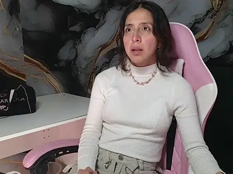 ling ling24 online show from December 18, 7:03 am