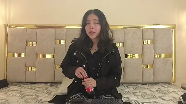 ling ling24 online show from December 20, 3:24 am