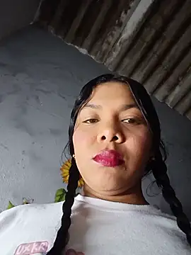 Snapshot of DIORA_Latina chatting on May 26, 3:13 am DIORA Latina online show from May 26, 3:13 am