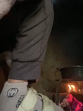 Asianmombigasss online show from December 18, 2:39 am