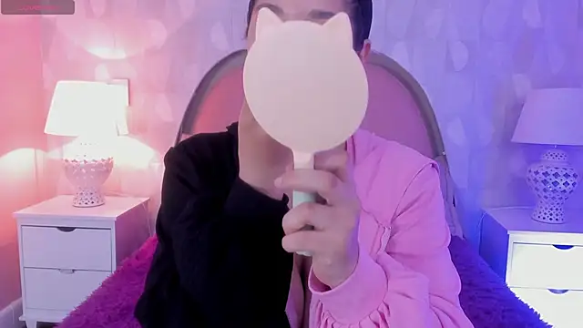 angeline teen online show from April 11, 12:20 pm