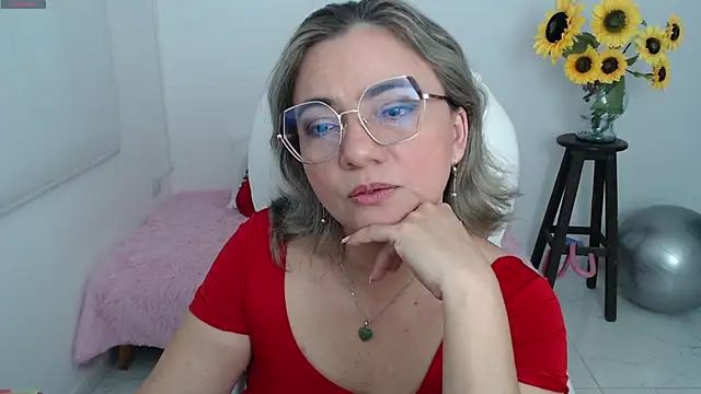 Ghada milf online show from September 15, 7:25 pm