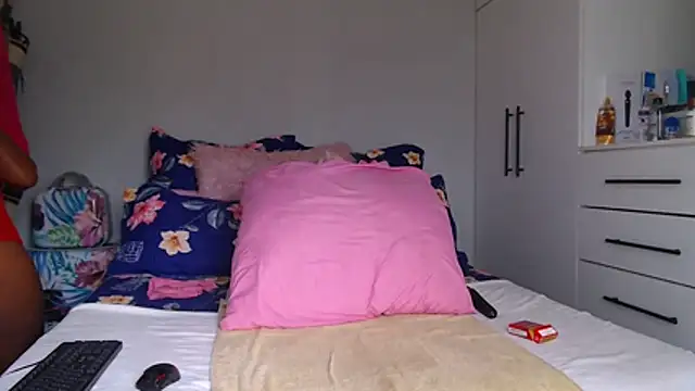 Amberbela online show from November 28, 2:42 pm