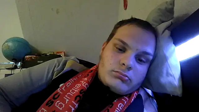 Snapshot of Nicolasjlhkjzl chatting on May 13, 6:49 pm Nicolasjlhkjzl online show from May 13, 6:49 pm