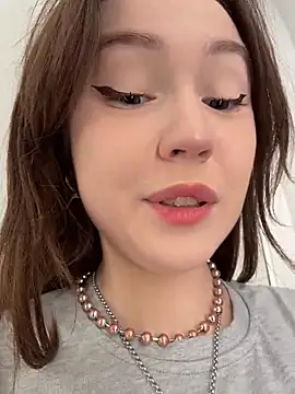 Peachy Dream online show from February 1, 1:42 pm