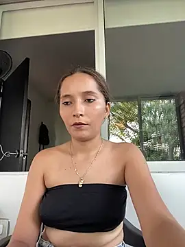 Penelope-Hot online show from December 12, 9:37 pm