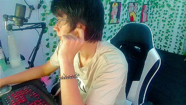 Andy gray online show from March 4, 11:27 am