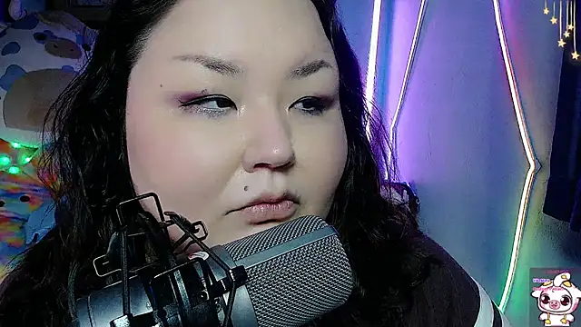 EmGreens online show from February 9, 4:25 am