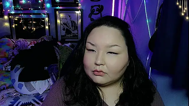 EmGreens online show from March 21, 3:01 am