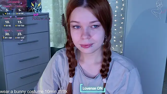 ValBae online show from April 4, 6:00 am