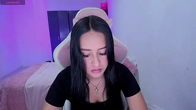 Tinylottie online show from May 22, 12:07 am