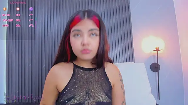 stephany roses  online show from March 7, 10:54 pm