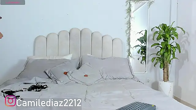 Camile Diazzz online show from October 3, 3:25 am