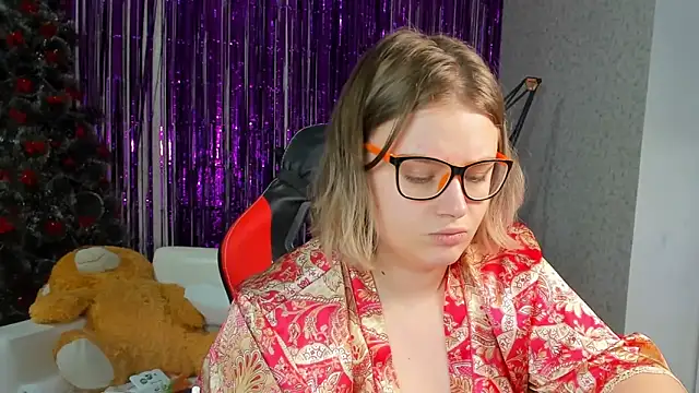 Seductive She Wolf online show from January 28, 12:47 am