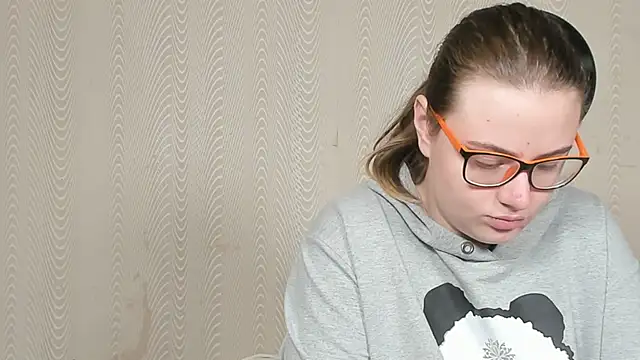 Seductive She Wolf online show from February 5, 3:49 pm