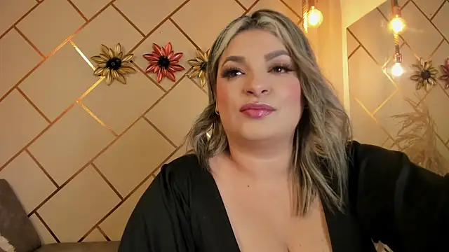 marianeporter   online show from February 5, 4:28 am