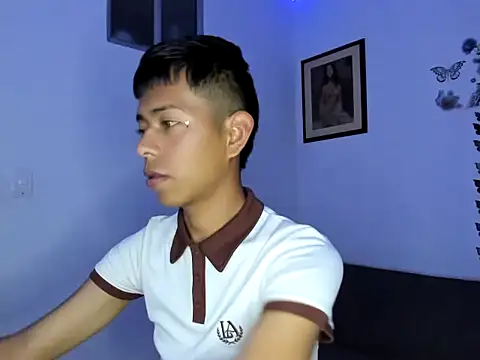 horny pair online show from April 3, 8:40 pm