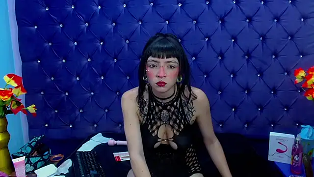 Samantha Smiith online show from February 28, 7:05 am