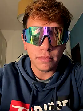 calleaaaa online show from October 25, 5:19 pm