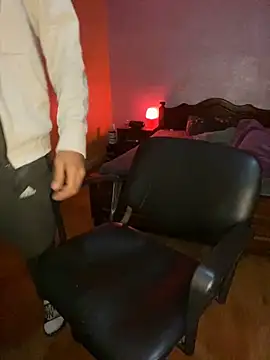 Snapshot of IMD01 chatting on February 3, 10:09 am IMD01 online show from February 3, 10:09 am