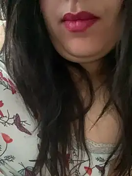 yassminsexy22 online show from December 14, 3:25 pm