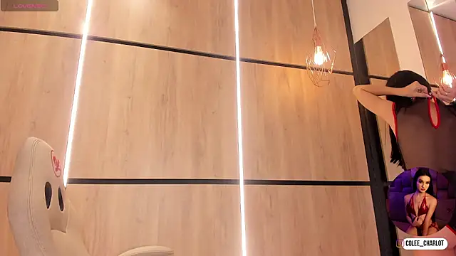 charlotte colee online show from October 30, 11:33 am