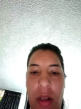 Bonny Klote online show from December 2, 5:52 pm