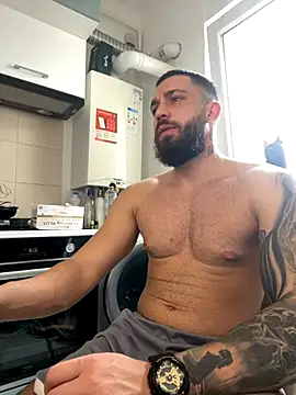 LoveIsBlind  online show from October 9, 8:23 am