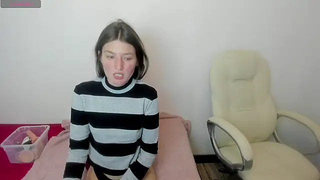 Snapshot of Tesa_cute chatting on September 11, 12:55 am Tesa cute online show from September 11, 12:55 am