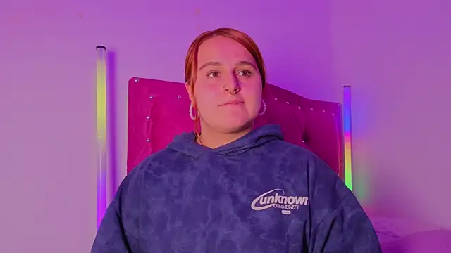 evy orange1 online show from December 3, 12:29 am